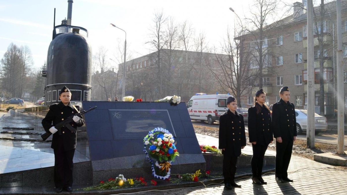 Памятник подлодка Обнинск