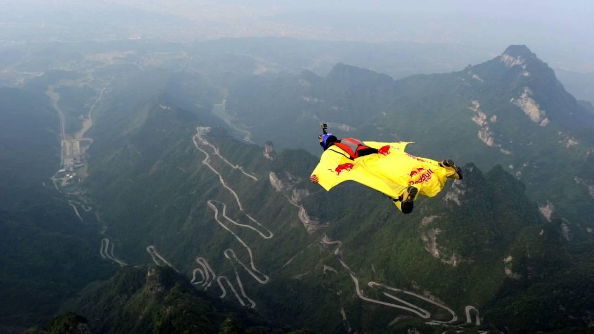 Вингсьют полет