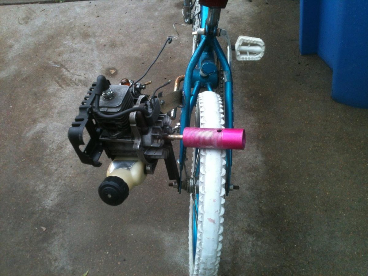 Движок от триммера на велосипед