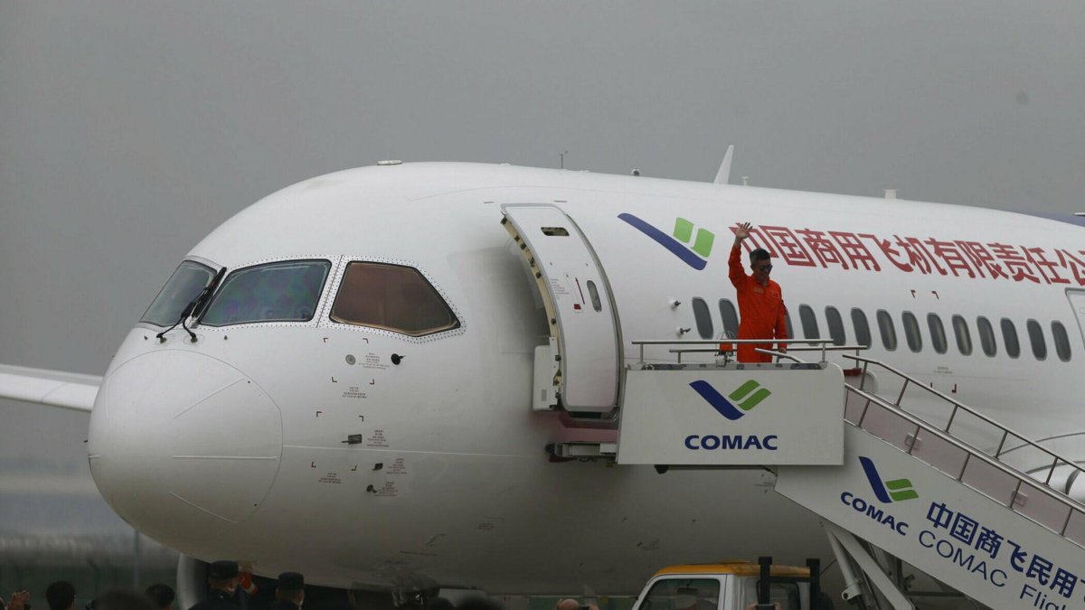 Comac c919 кабина