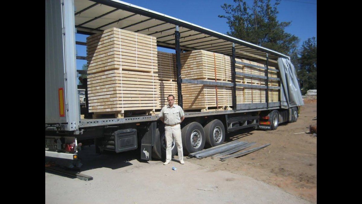 Разгрузка фуры 33 паллета