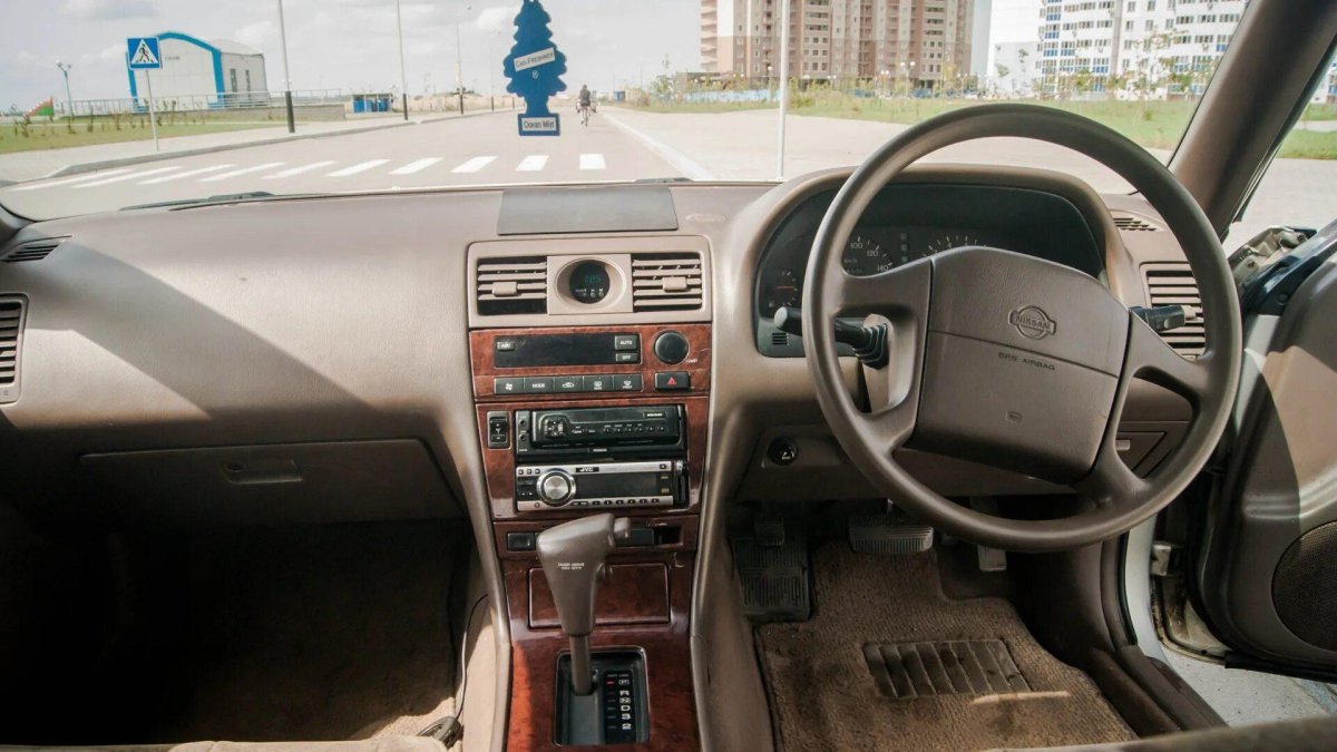 Nissan Laurel c34 салон