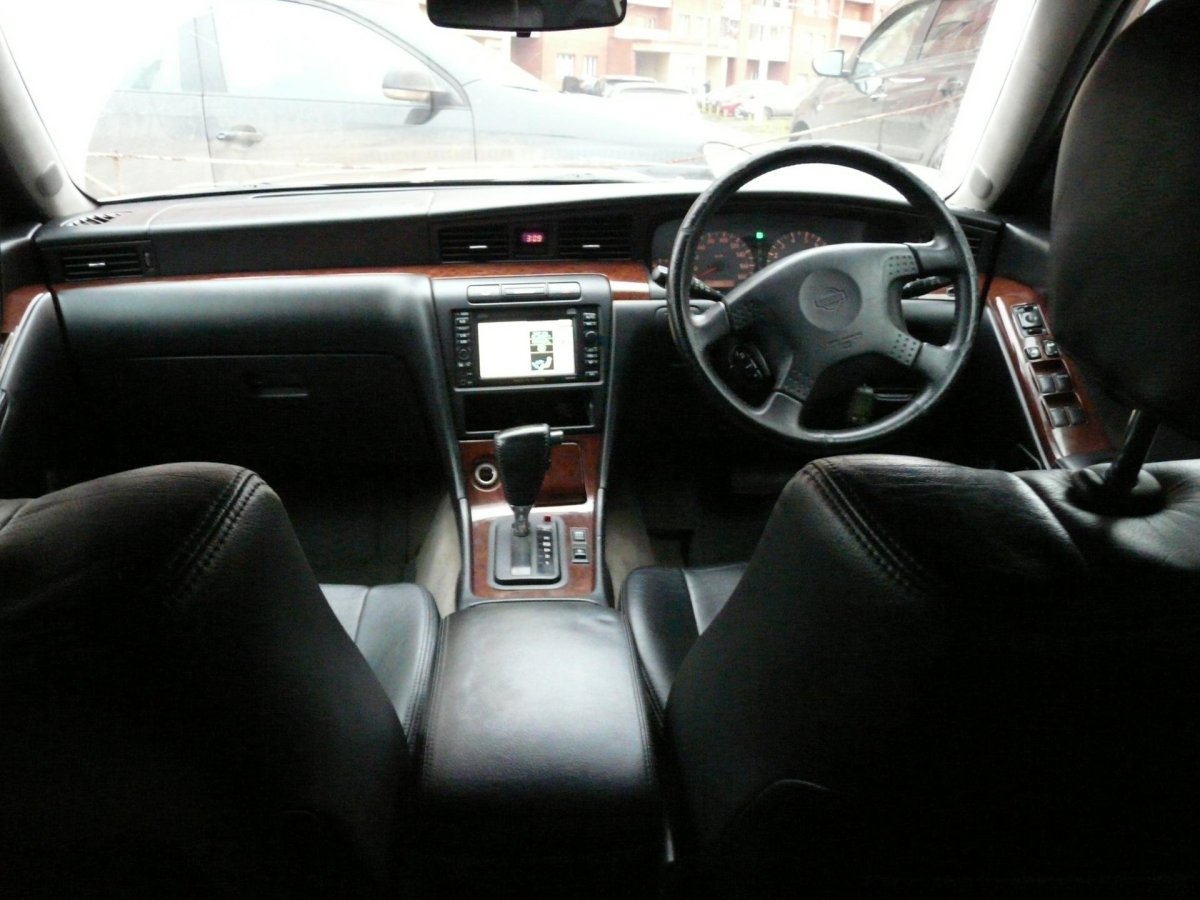 Nissan Laurel c35 салон