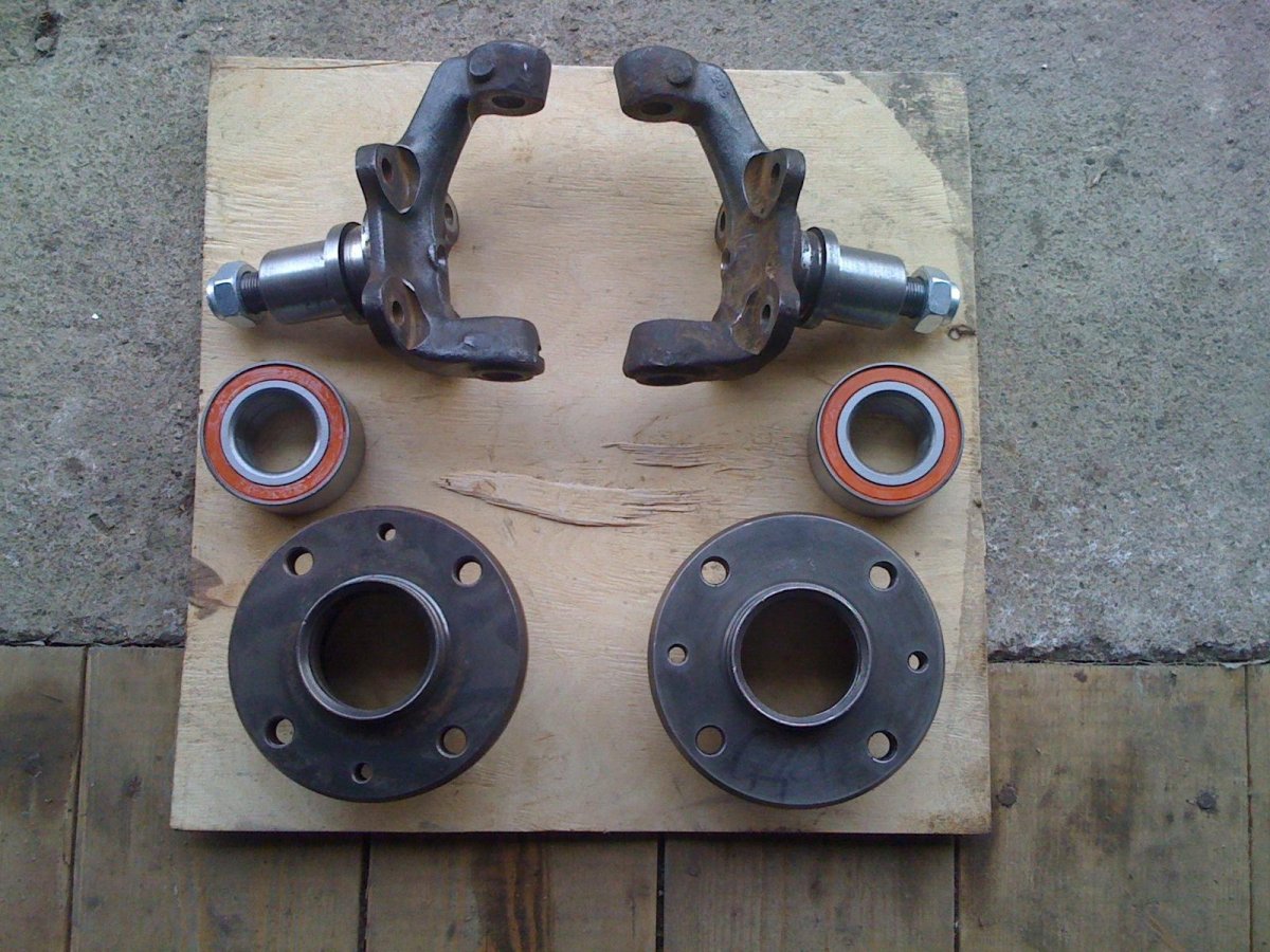 Поворотный кулак цапфа Lada 2107