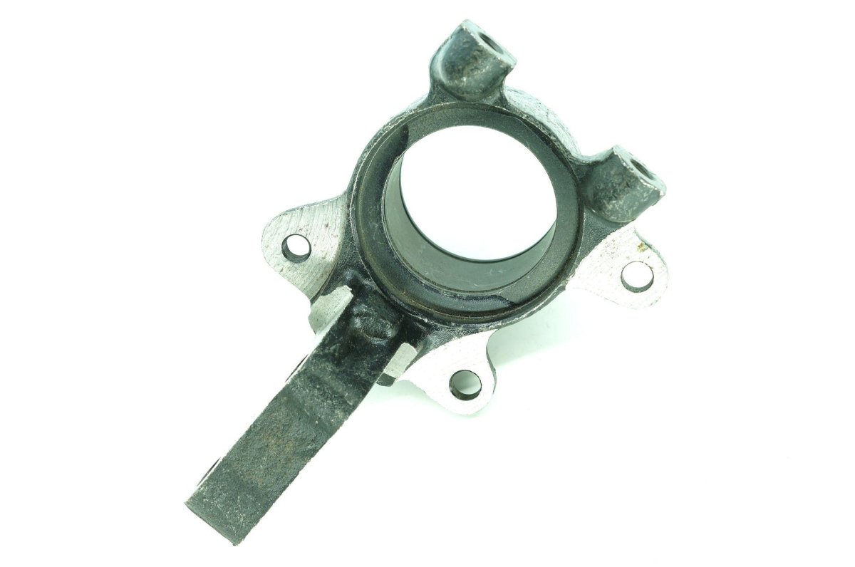 Кулак поворотный ВАЗ 1111 Ока