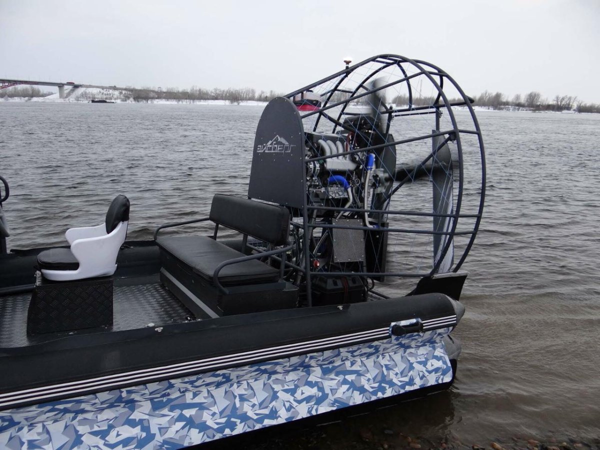 Айсберг аэролодка 500