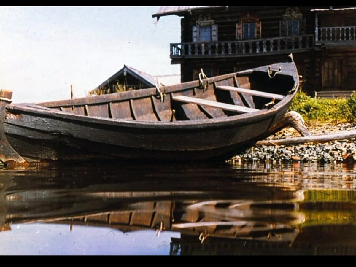 Лодка Кижанка Онежского озера