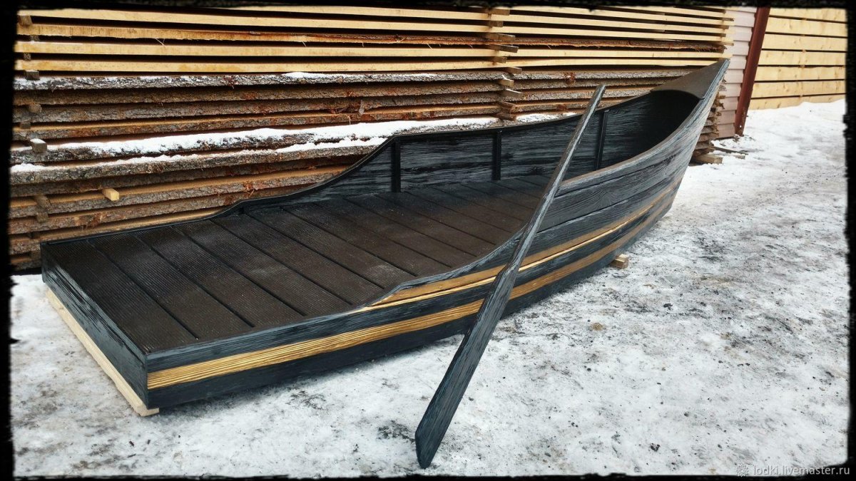 Лодка тюменка