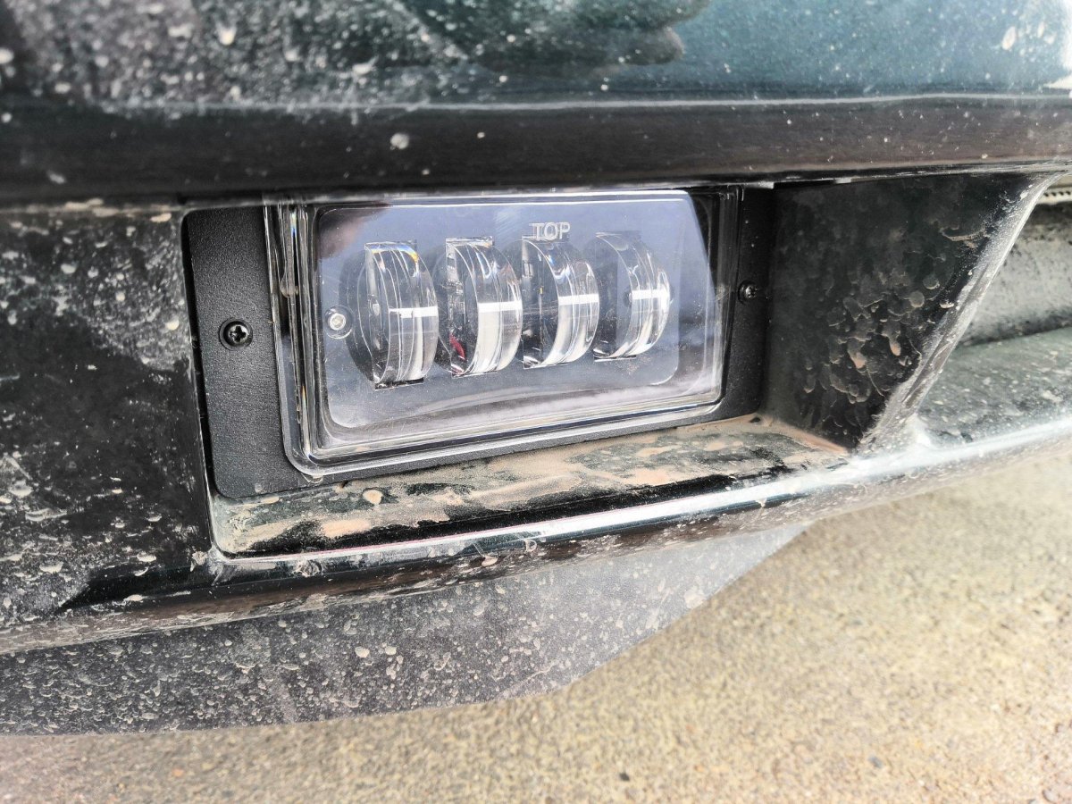 Крепление для ПТФ ВАЗ 2112