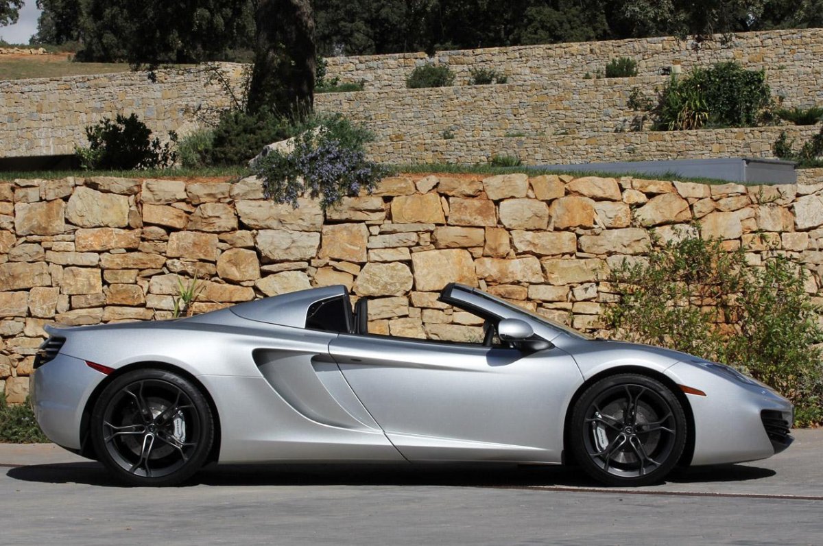 Макларен 12с Спайдер