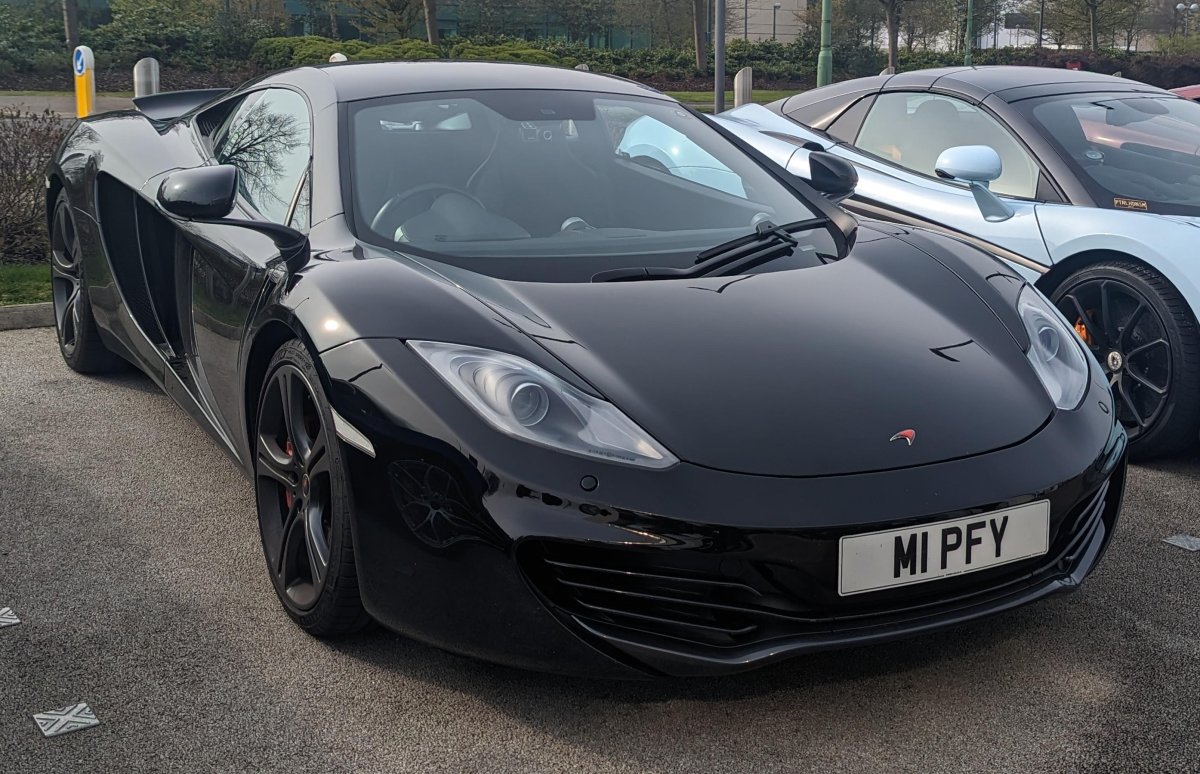 Макларен 2011