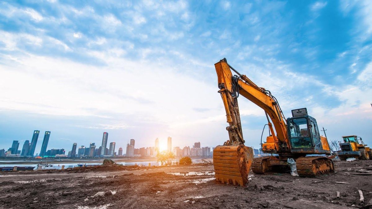 Экскаватор "на стройке"