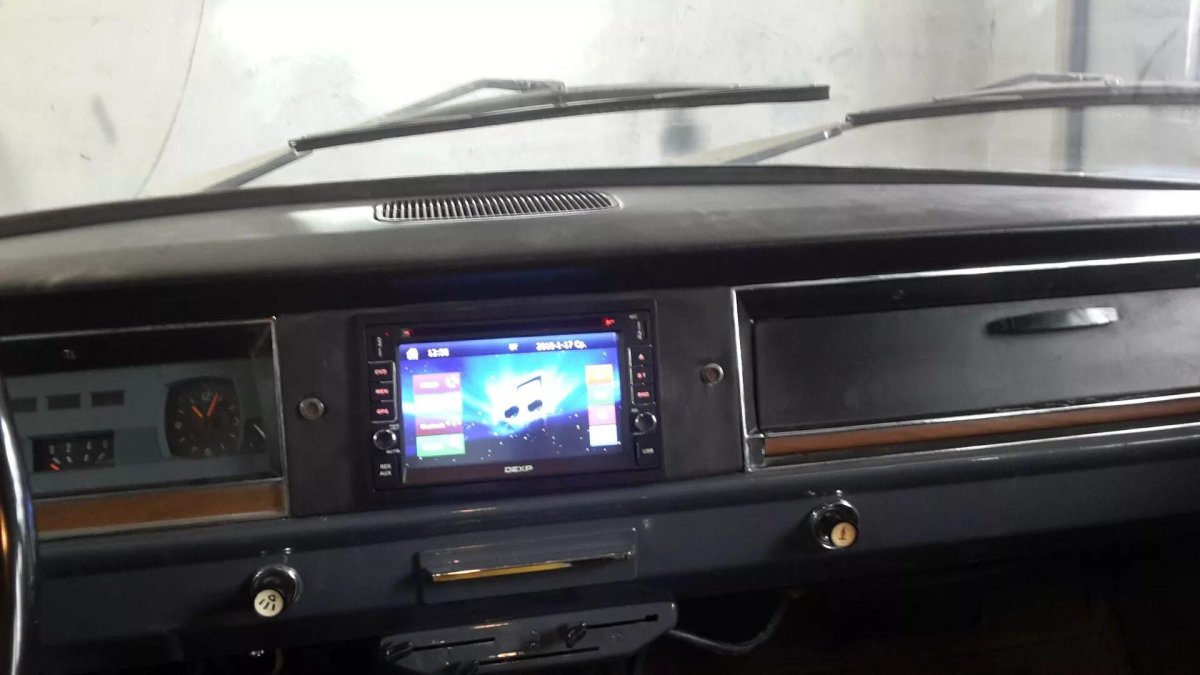 Штатная магнитола ГАЗ 2410