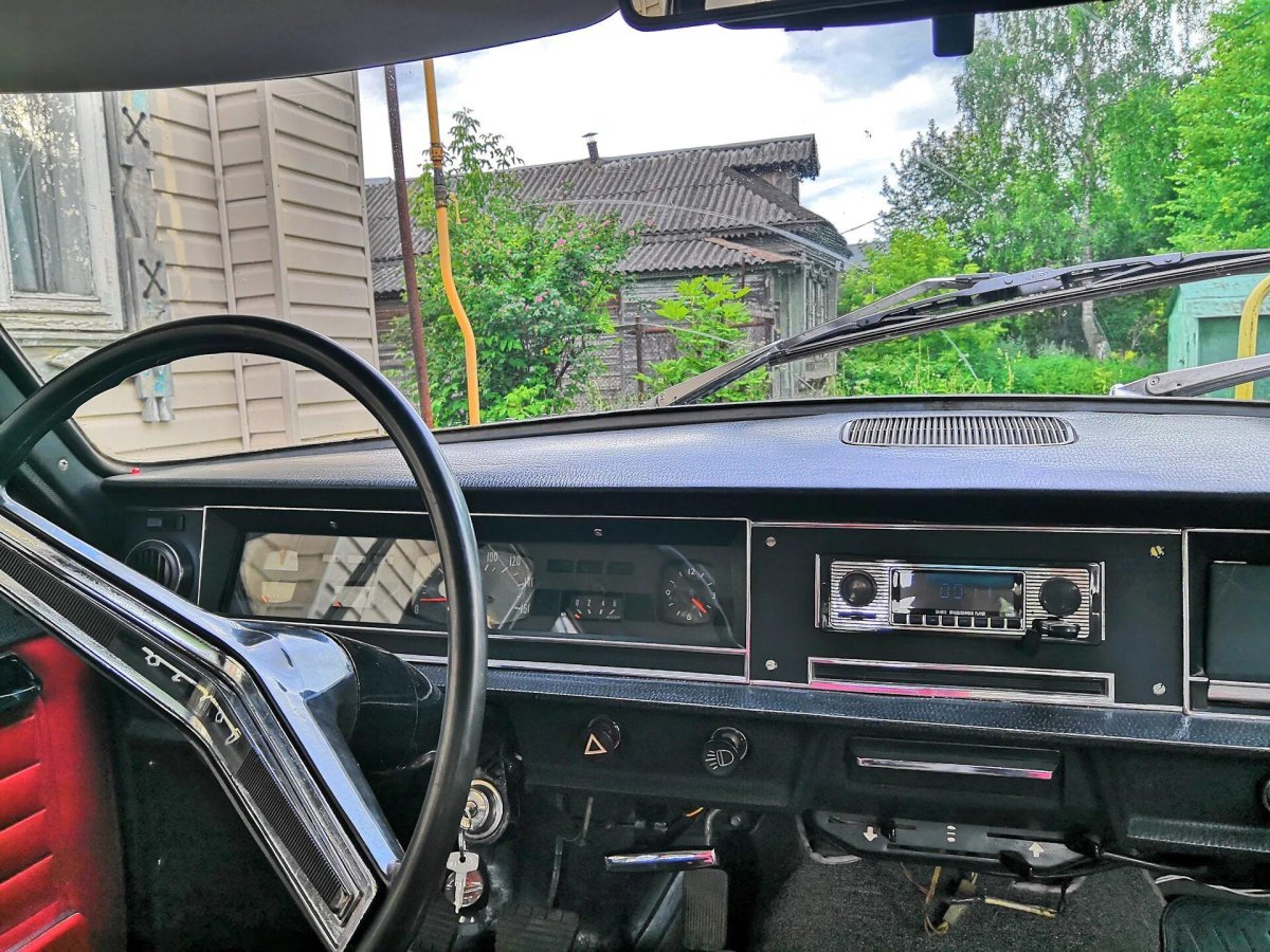 Магнитола в Волгу 24