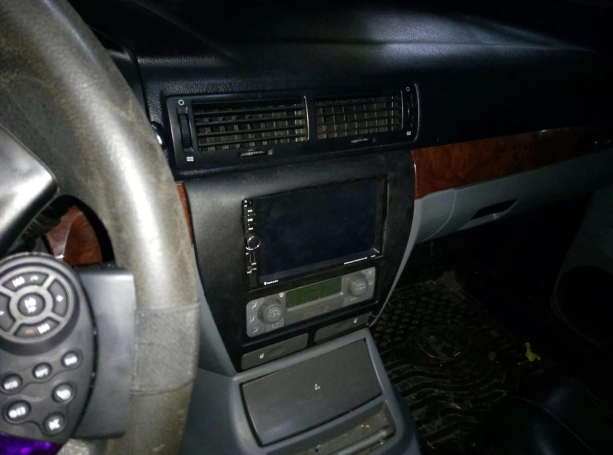 2 Дин магнитола в Волгу 3110