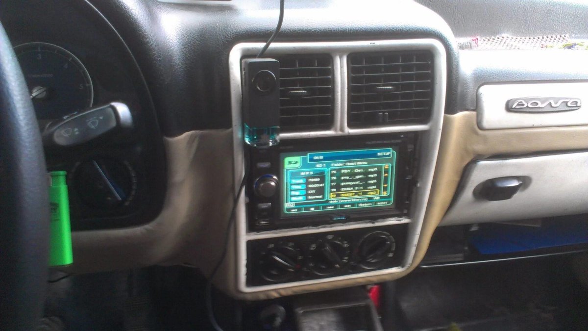 2 Дин магнитола в ГАЗ 3110