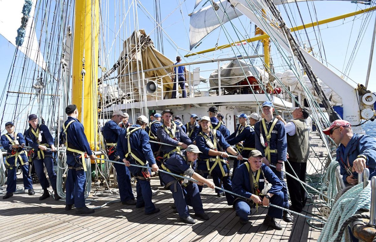 Паллада Владивосток кругосветка