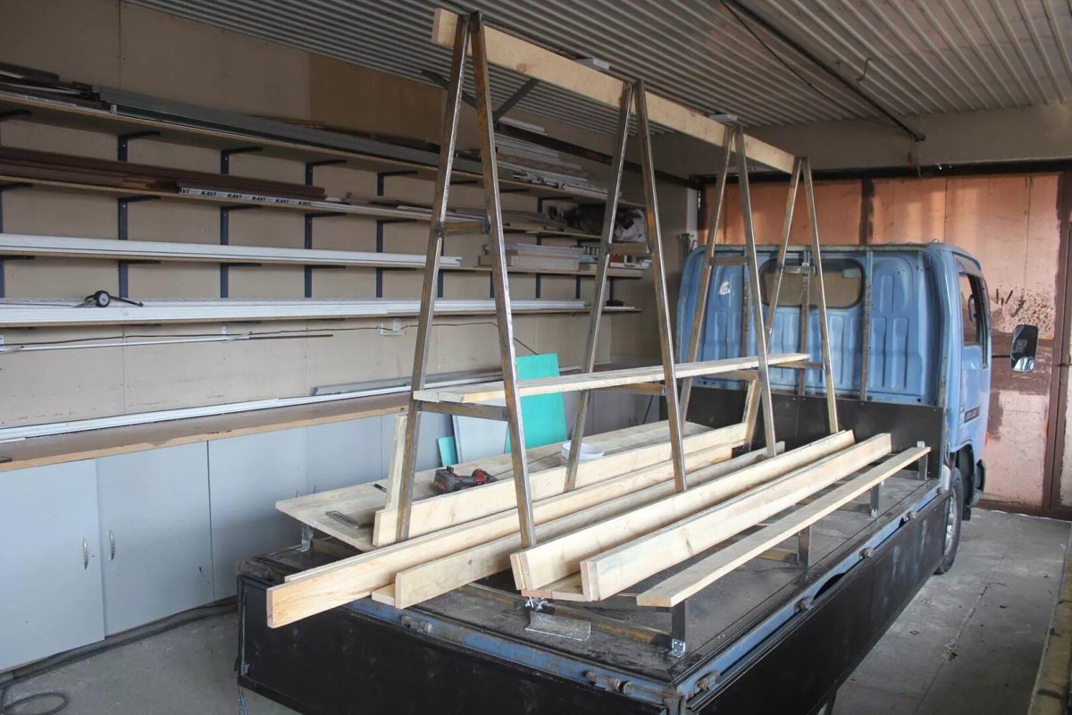 Пирамида для перевозки окон