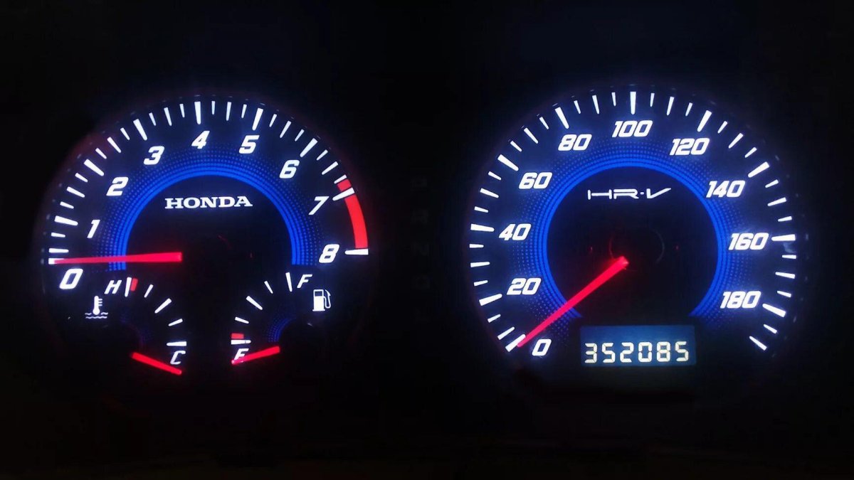 Панель приборов Honda HR-V