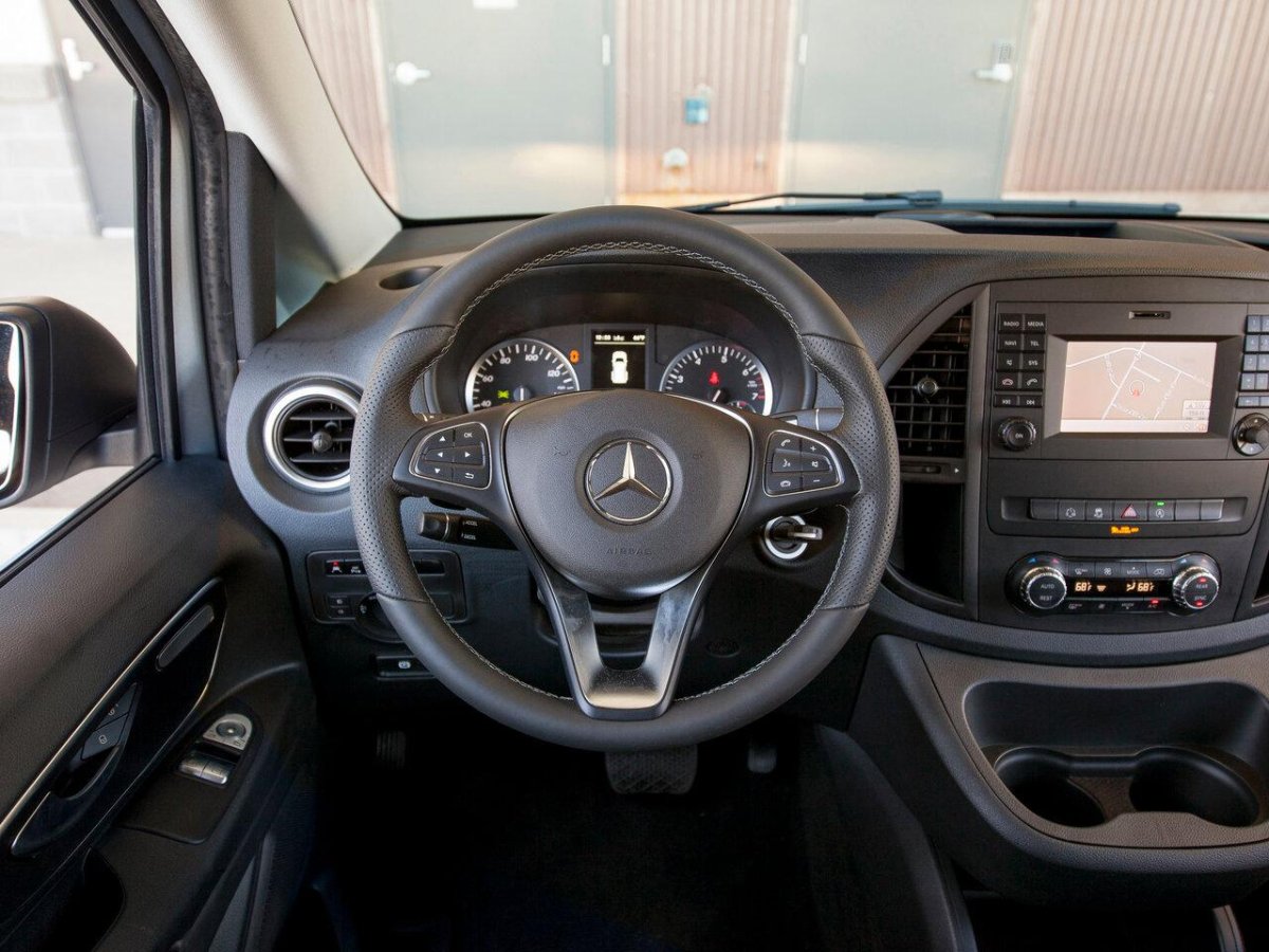Mercedes Benz Vito 2016 салон