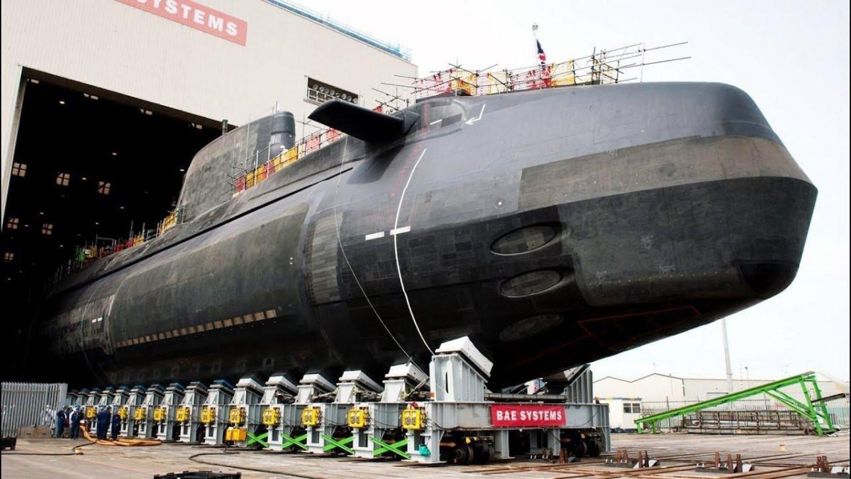 Подводная лодка "astute"