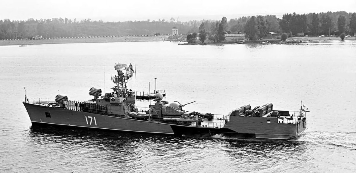 МПК проект 204 (горбатый)