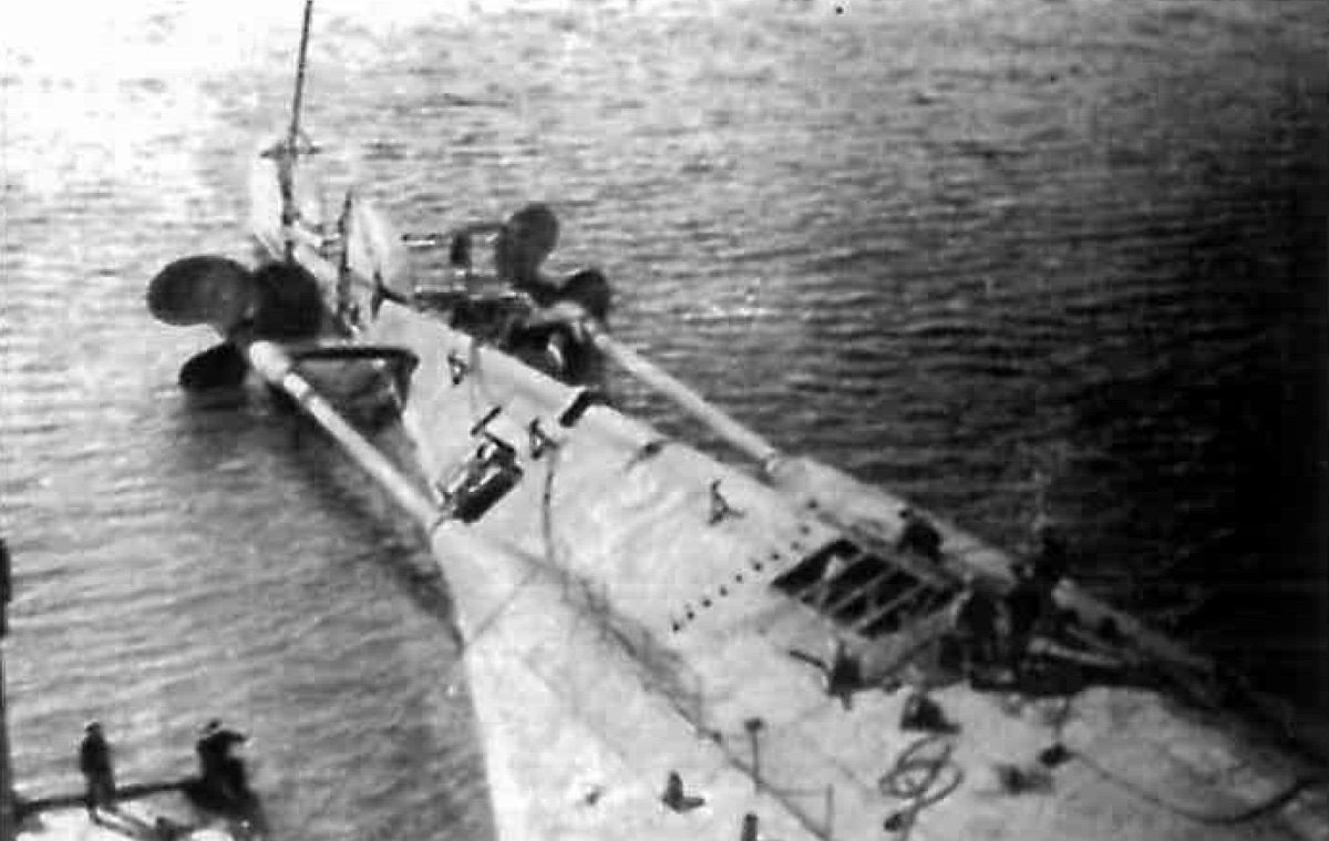 Линкор Юлий Цезарь Новороссийск