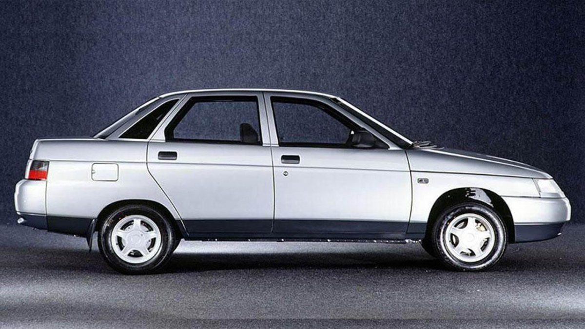 ВАЗ-2110 (Lada 110)