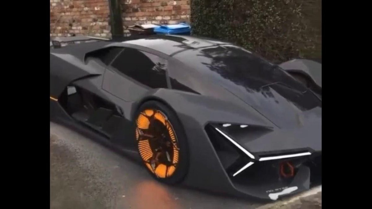 Ламборгини 2030