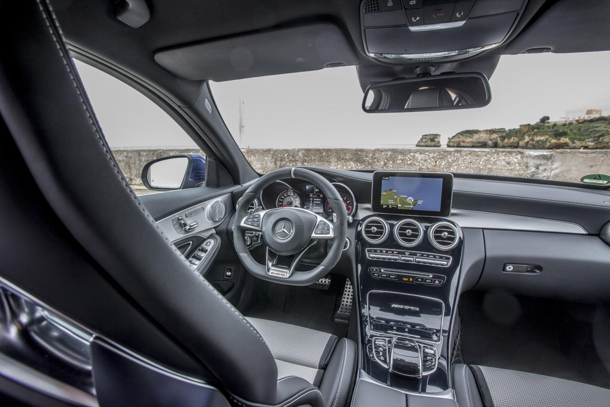 Mercedes Benz c class w205 салон