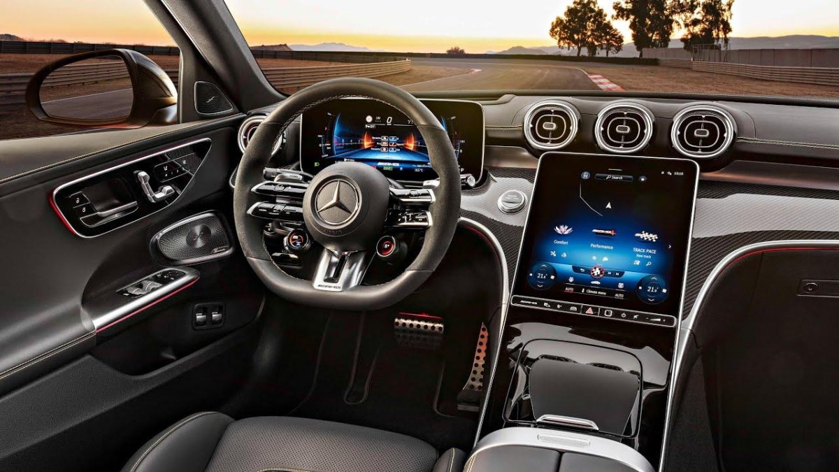 Мерседес с 63 АМГ 2023