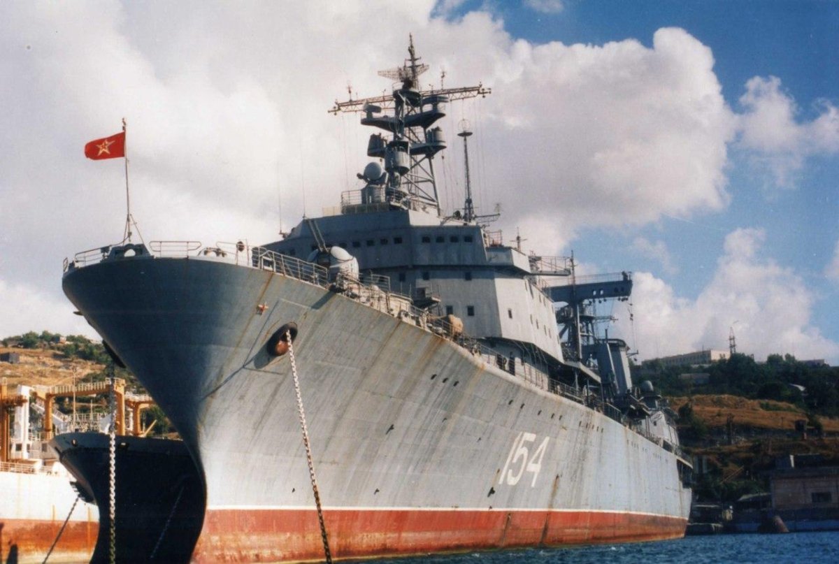 Корабль комплексного снабжения (ККС) «Березина»