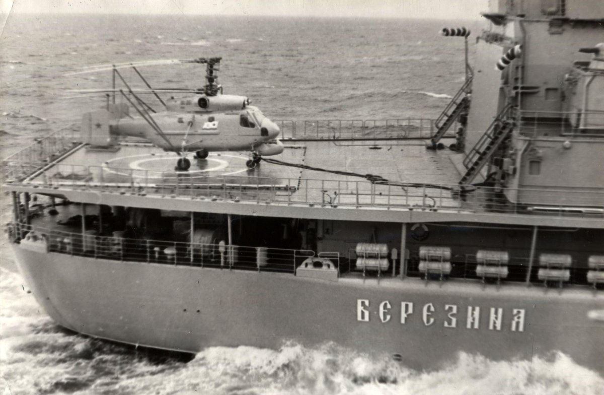 Маршал Неделин корабль измерительного комплекса