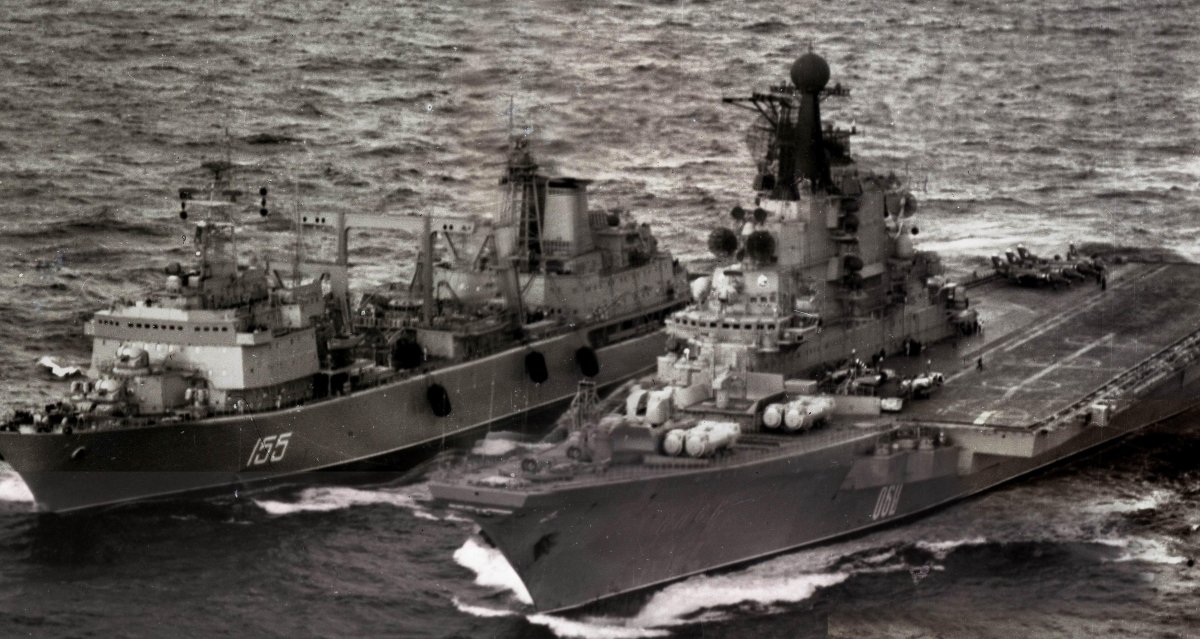 Березина корабль комплексного снабжения