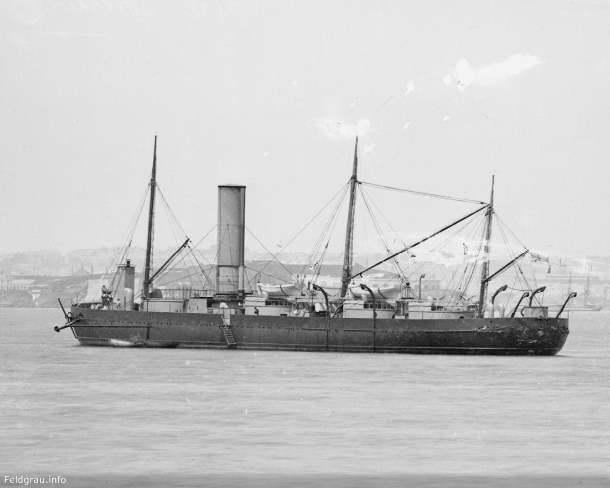 Роял Соверен броненосец