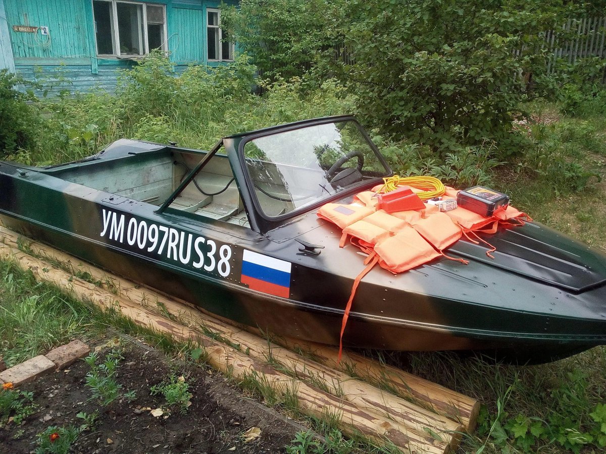 Покраска лодки Прогресс 2