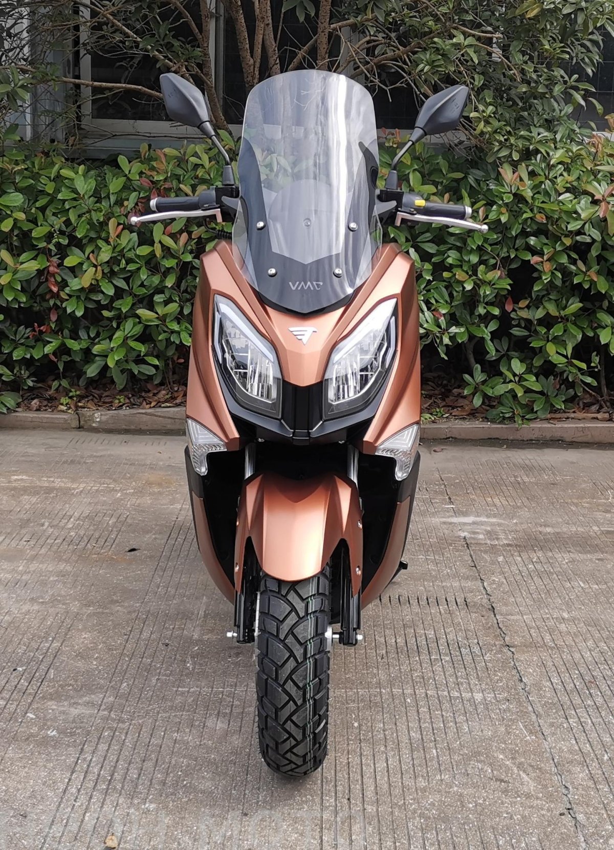 Скутер Vento Max 200