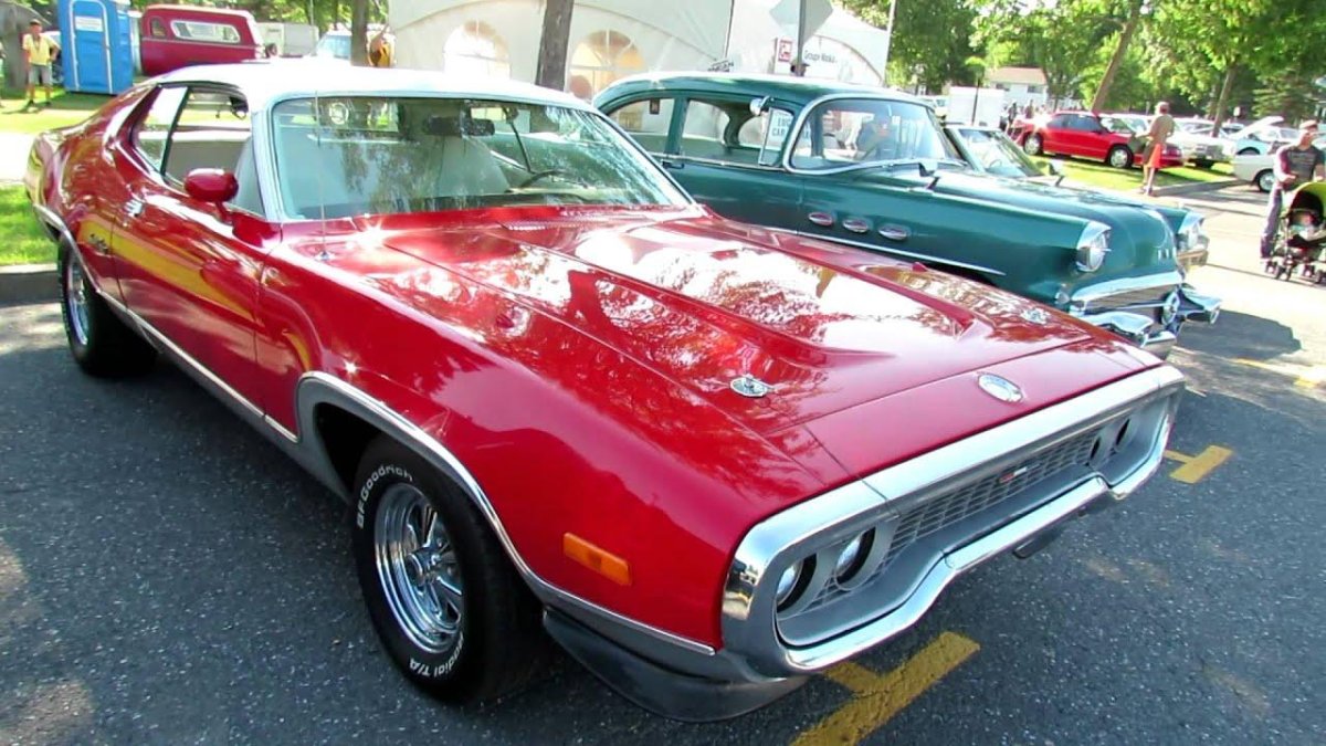 Форд Плимут 1972