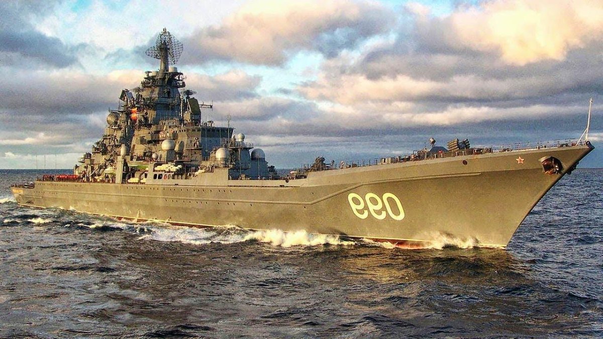 Атомный ракетный крейсер Петр Великий