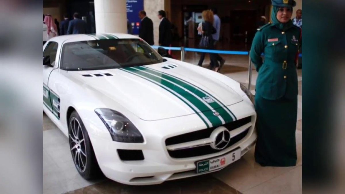 Mercedes Дубайская полиция