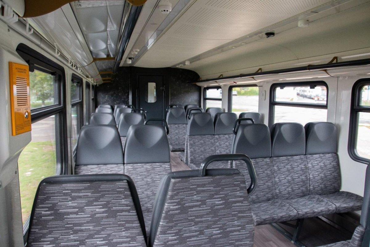 Ра3 салон дизель поезд