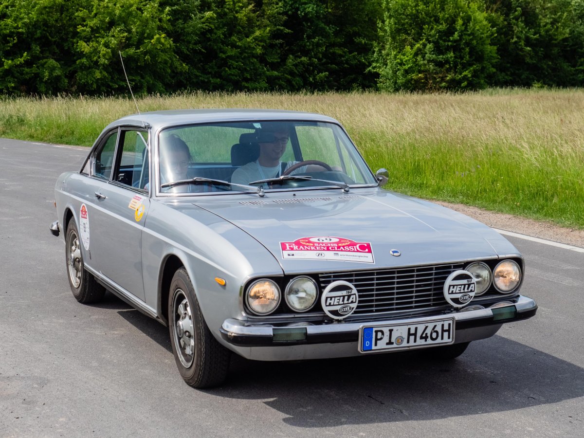 Автомобиль Lancia Flavia 1960 1 43 СССР