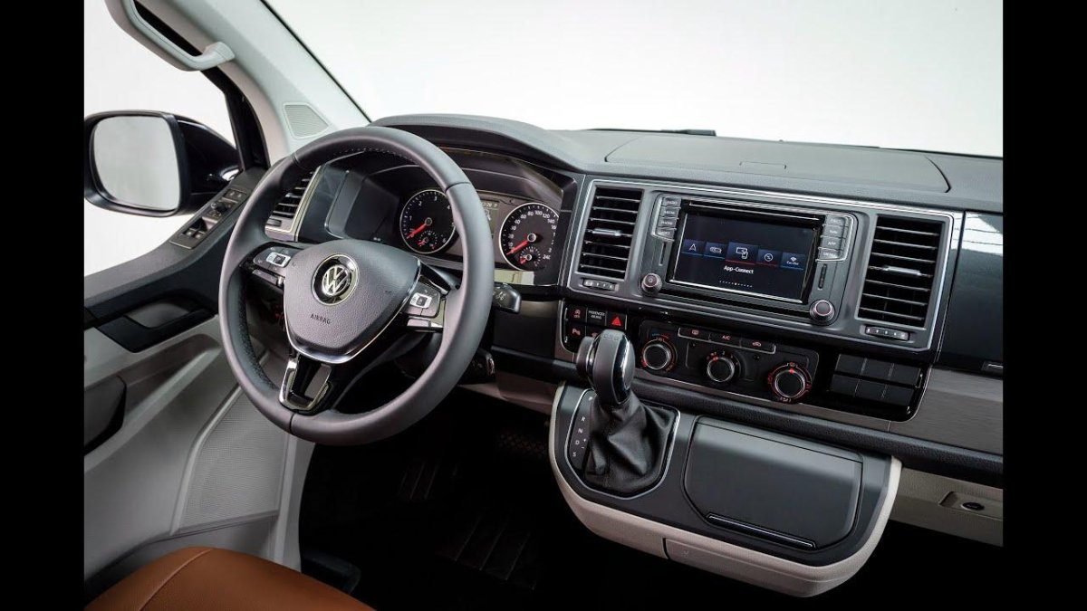 Volkswagen Transporter t6 салон