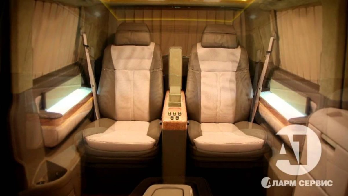 Volkswagen Multivan 2021 салон