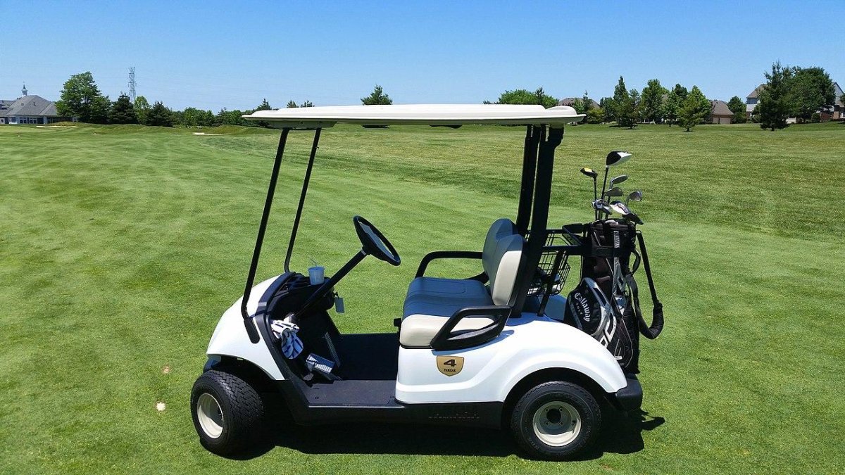 Ezgo гольф кар