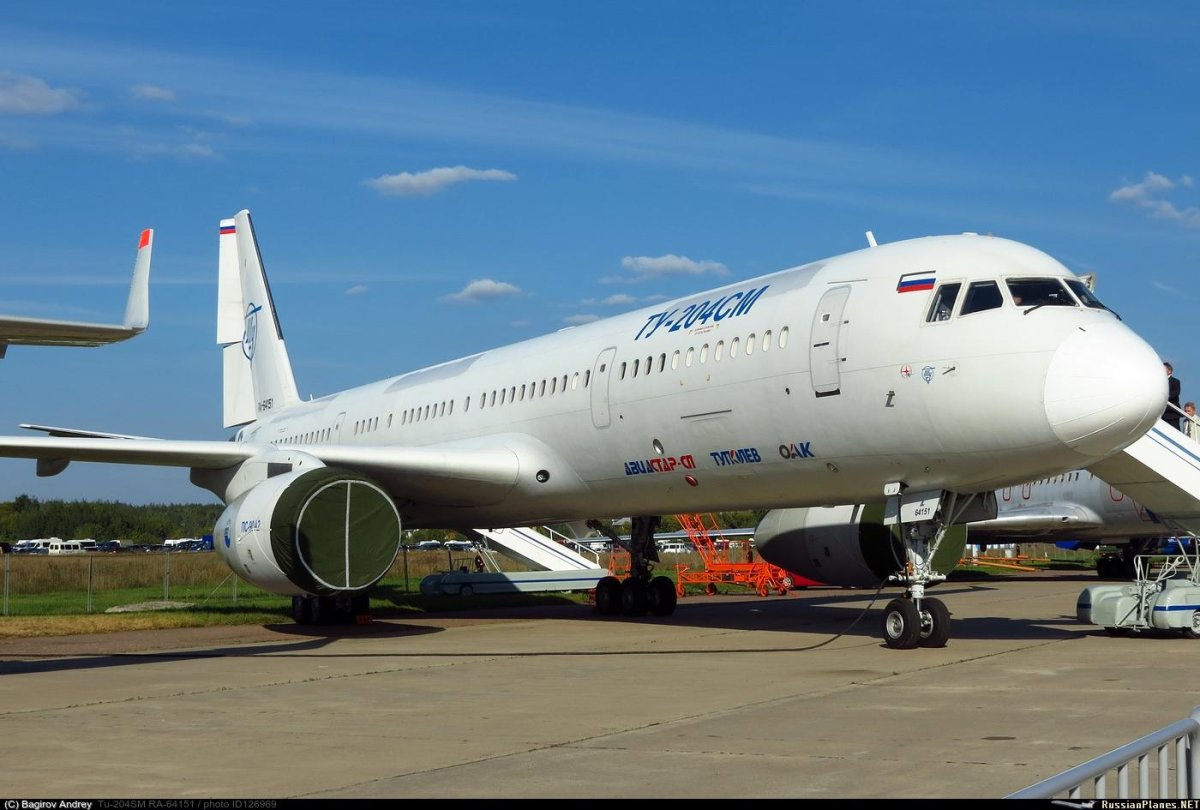 Ту 204 ra 64151