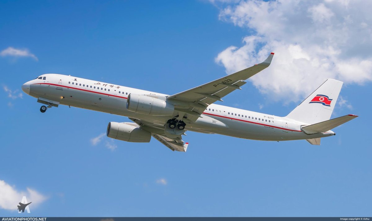 Ту 204 Эйр Корио