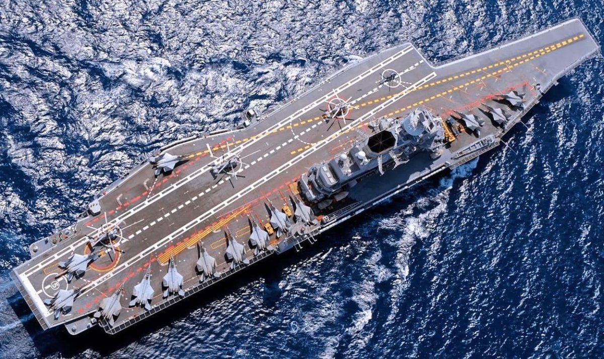 Викрамадитья авианосец