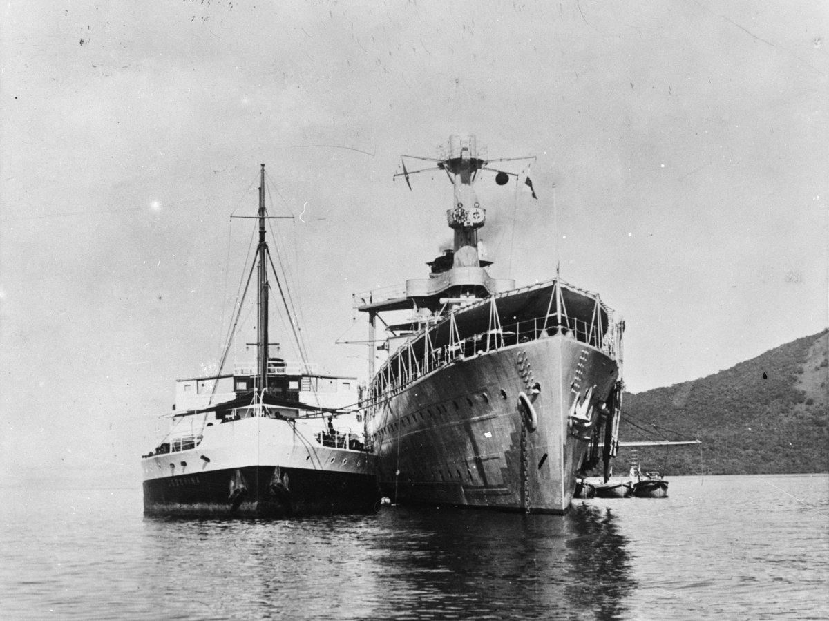 Крейсер Ява Голландия