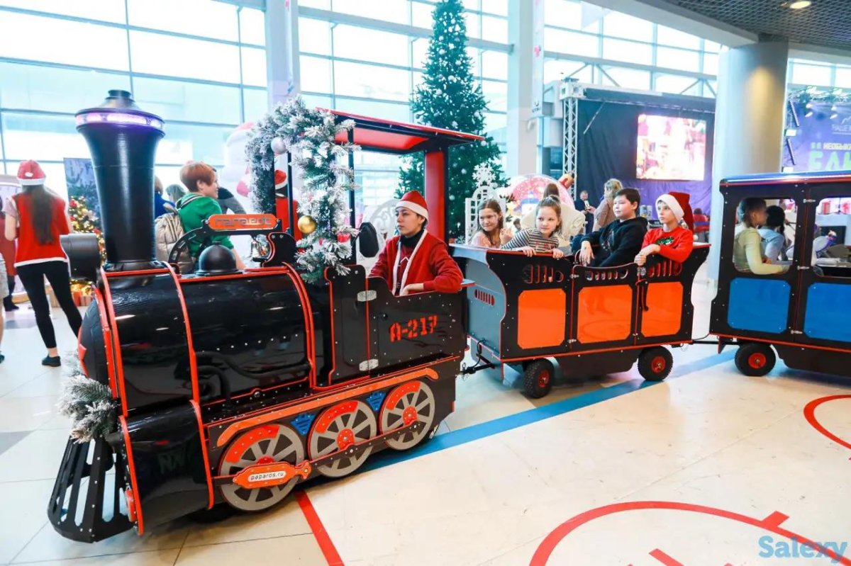 Паровоз аттракцион